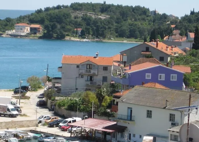 By The Sea Kali, Ugljan - 14679 كالي